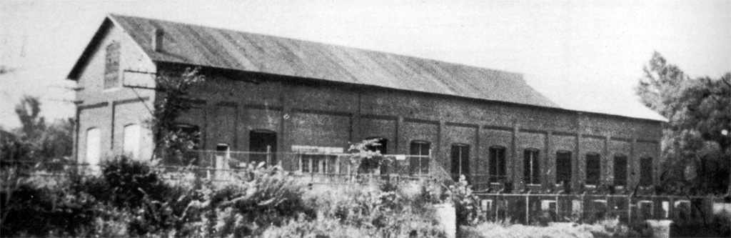 Hydro-electric plant at Lock 60